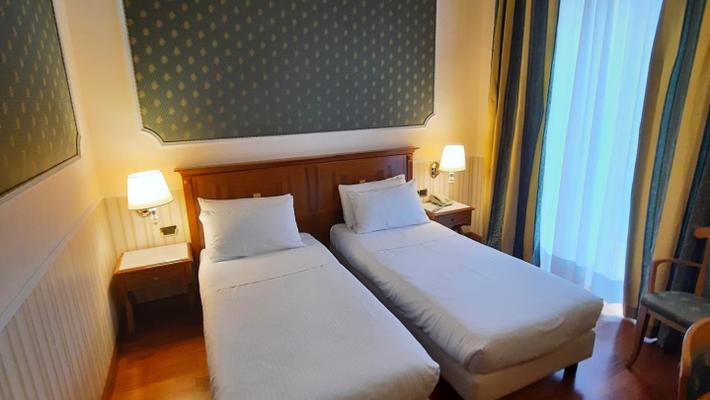 CHAMBRE CLASSIC DEUX LITS Hôtel Andreola Central Milan CHAMBRE CLASSIC DEUX LITS Hôtel Andreola Central Milan